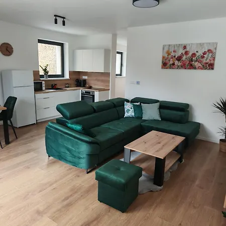 Apartmán Nové Jánošík V Srdci Terchovej *